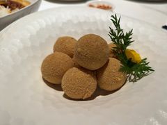 -洛缦音乐餐厅(工业展览馆万象城店)