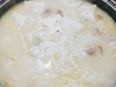 -侠成水上农庄(工业大道店)