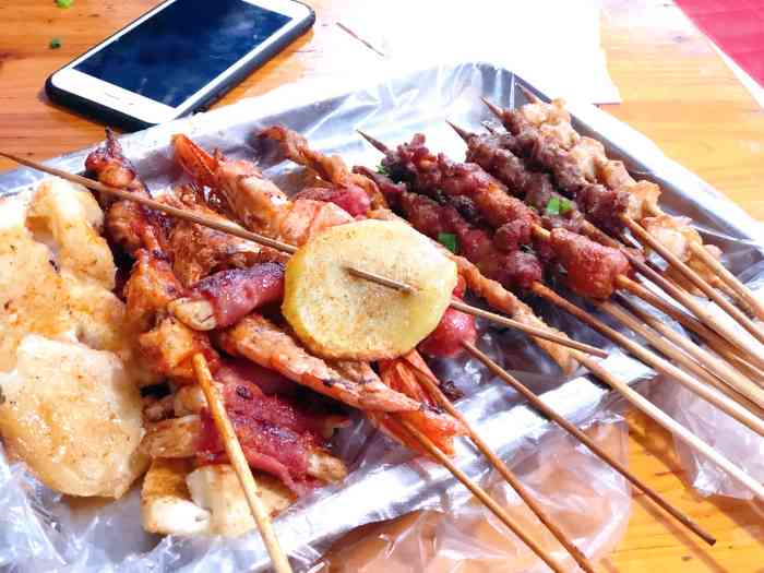 江西烧烤(工人路店)-"兰溪最爱的烧烤店了 最近去了无数次上瘾了.