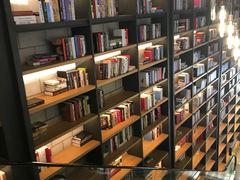 -CGV影城(滨江天街IMAX店)