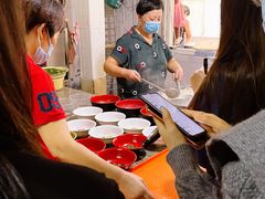-张阿三馄饨店