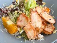 -卡普里披萨·牛扒·下午茶