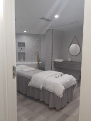 -汐月Health纤体spa中心