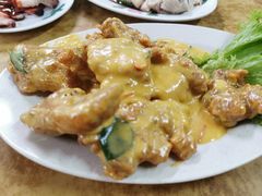 咸蛋排骨-威南记鸡饭餐室