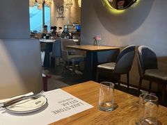 大堂-原石牛扒·约会餐厅(龙城万科里店)