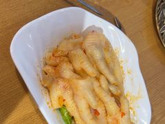 -三顾烤庐·烤鱼·烧烤·龙虾(奉贤店)