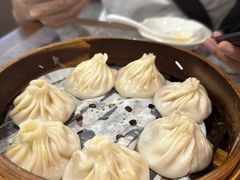 -莱莱小笼·乔艾