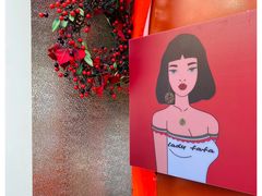 -LADY FAFA(巨鹿路陕西南路路口店)
