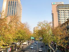 -盈丰路(地铁站)