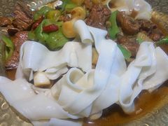 新疆大盘鸡-楼兰新疆主题餐厅(坂田佳华领汇广场店)