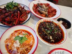 -华仔龙虾(永乐路总店)