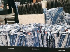 -霸王茶姬(上海静安大悦城店)