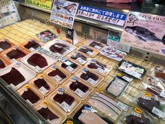 -海鮮寿司とれとれ市場