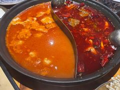 -旧街市鲜货老火锅(大光路店)