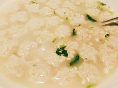 鱼丸汤-小船渔村•大连菜•大连焖鱼(明泽街店)