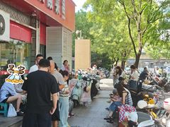 -黑皮酸菜鱼(三山街店)