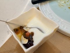 手工酸奶布丁-世香全厨•日料·铁板烧(金桥店)