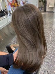 -AYO SALON