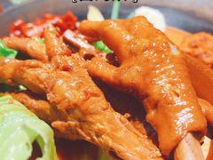 -四小区火锅·巷子里的重庆火锅(花照壁店)