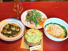 芝麻菜沙拉配风干火腿-羽深肉铺 Steak & Wine