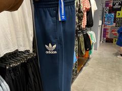-Adidas(东荟城店)