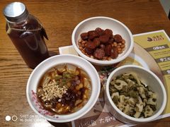 -渝是乎川渝小炒(新世界百货望京店)