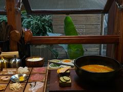 -银米·云南传统过桥米线(双廊黑金冠店)