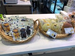 -巴黎贝甜(宜山路店)