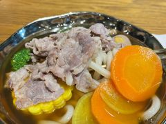 -初念轻轻然(长阳创谷店)