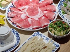 -东镇老火锅(长春路首店)