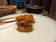 -海派悦庭·海胆烧麦·新融合菜(凯德广场店)