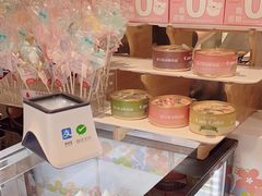 -花花卷卷·鲜食蛋糕(静安久光百货店)