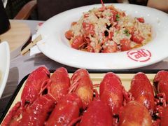 -肥肥虾庄·金牌油焖大虾(汉口城市广场店)