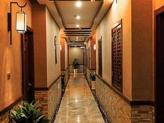 -新盈光·云会所(百丈东路店)