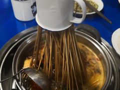 -马路边边串串香形象店(磐石路店)