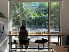-Cafe Villa