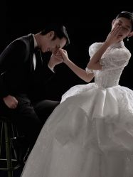 -至臻微拉婚纱摄影