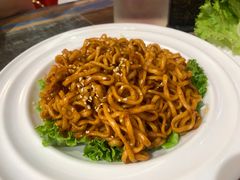 -鸡遇虾煲干锅火锅(小寨金莎店)