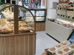 面包甜点陈列柜-江物面包·咖啡·蛋糕(四码头店)