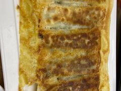 虾爬子锅贴-品海楼·大连海胆锅贴馆(东港店)