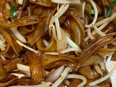干炒牛河-芳满庭粤菜餐厅(丹阳吾悦店)