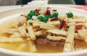 Bamboo Shoots with Chicken and Shrimp