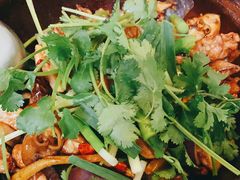 -胡须佬鸡煲四季火锅(龙珠大道店)