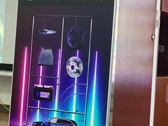 -上海星瀚奔驰4S店(红柳路店)