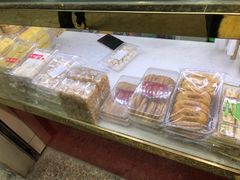 -上海虹口糕团(福州路店)