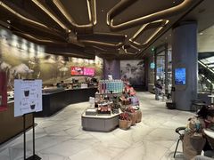 -星巴克臻选(成都太古里店)