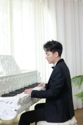 -巴黎春天婚纱摄影STUDIO·定制