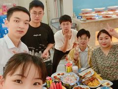 -锤头鲨毛肚海鲜烤肉自助餐厅(国购广场店)