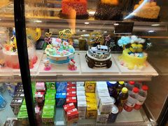 面包甜点陈列柜-永康饼屋(桑达大厦总店)