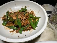 大厨小炒肉-绿茶餐厅(乐峰广场店)